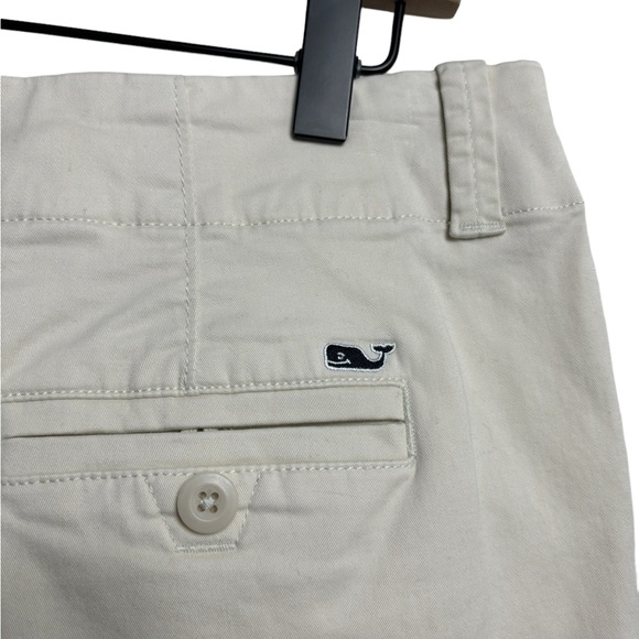 Vineyard Vines Tan Shorts Bermuda Size 2 - Picture 4 of 5
